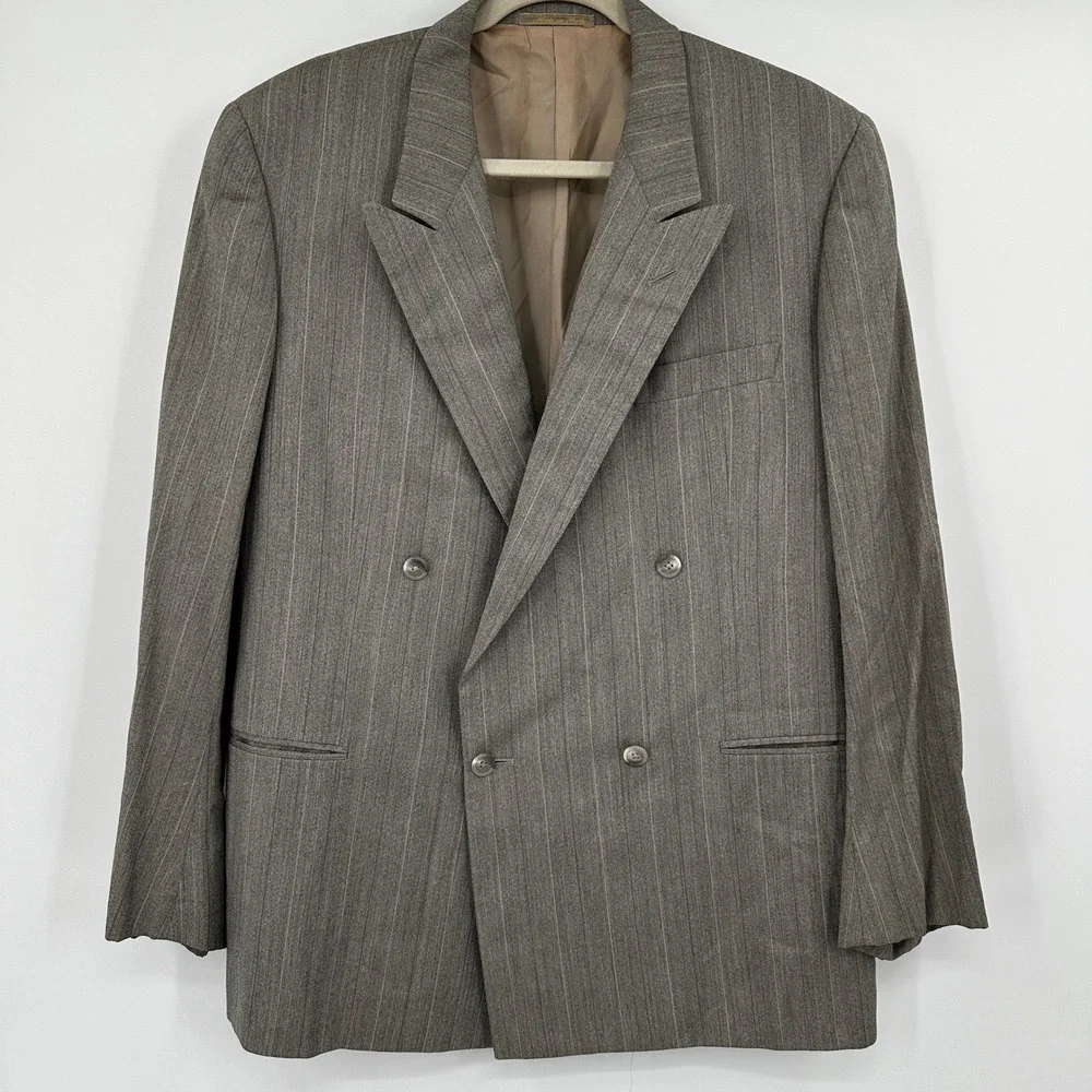 Corneliani Men's‎ 42R Pinstripe Double Breasted Silk Blend Jacket Blazer Italy